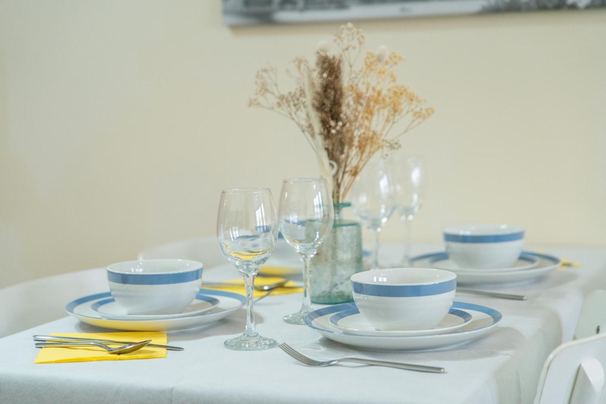 Stay In Our Stylish Flat! & Secure Building & Sleeps Up To 4 Birmingham Eksteriør bilde