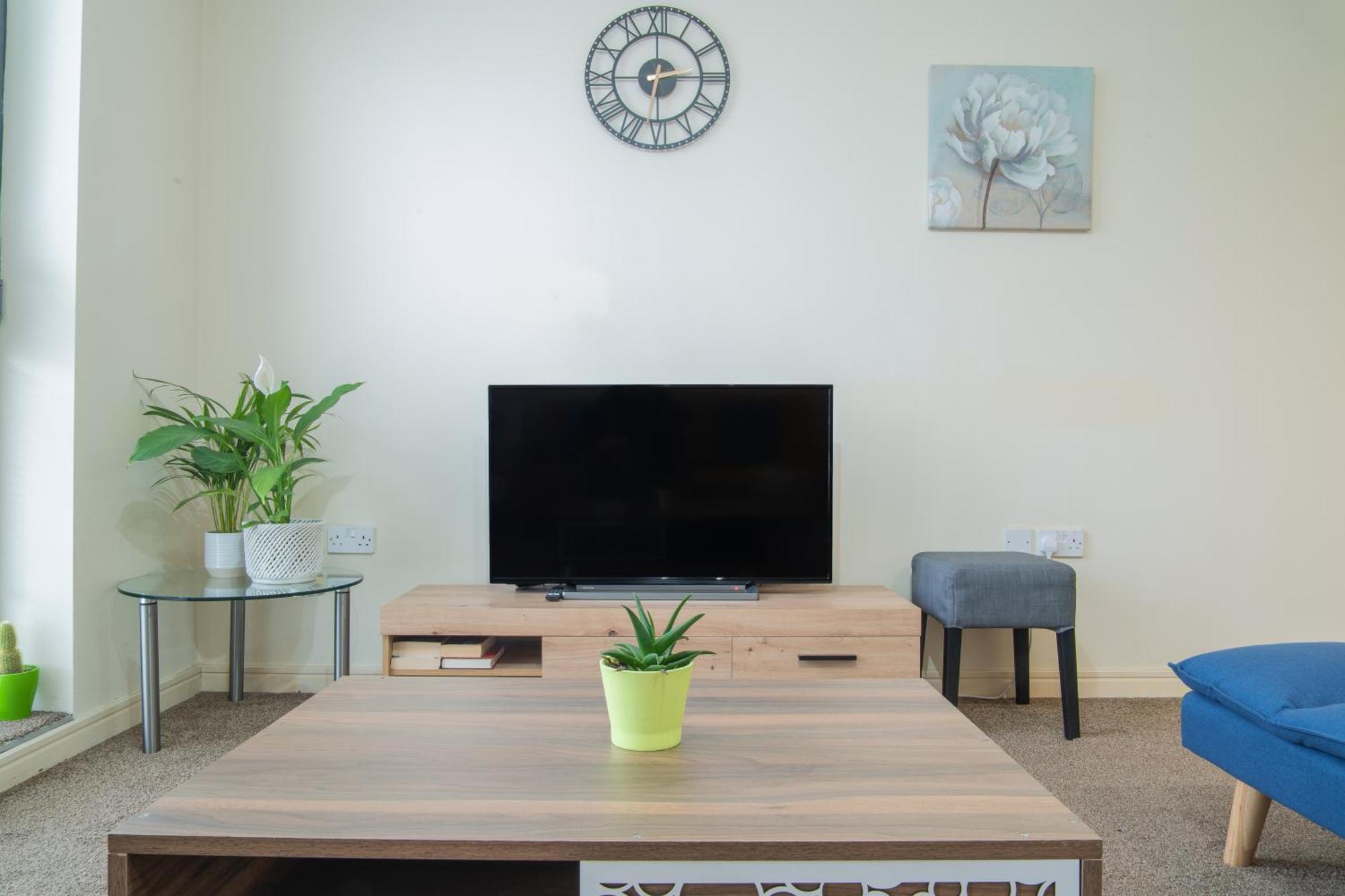 Stay In Our Stylish Flat! & Secure Building & Sleeps Up To 4 Birmingham Eksteriør bilde