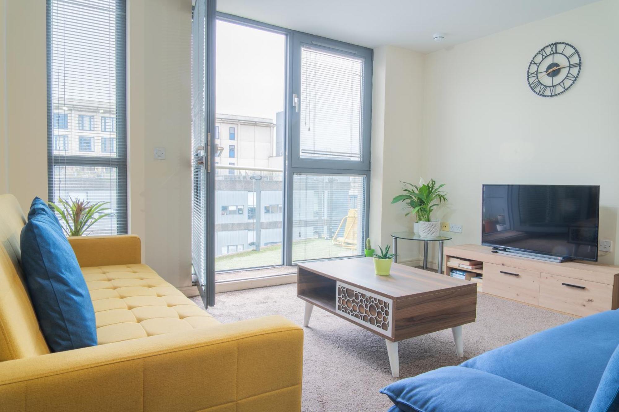 Stay In Our Stylish Flat! & Secure Building & Sleeps Up To 4 Birmingham Eksteriør bilde